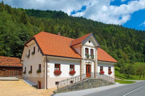 Гостиница Farm stay Bukovje, Любно